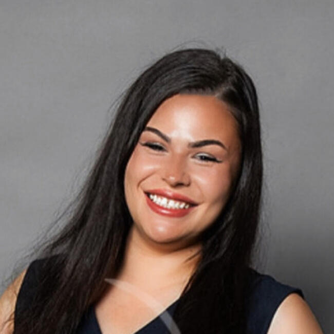 Babysitter in Brisbane: Laura