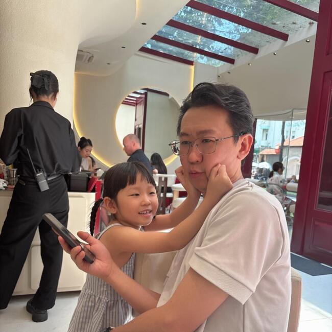 新加坡的临时保姆工作: Churn Yeow