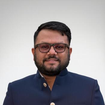 माता-पिता नोएडा: Balaji