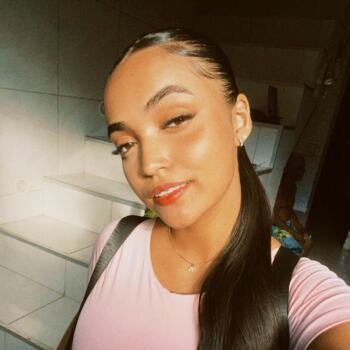 Babá em Fortaleza: Alessandra