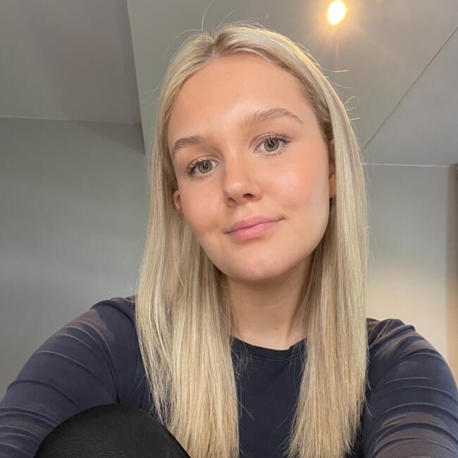 Babysitter in Borlänge: Enya