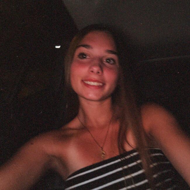 Babysitter em Cascais: Leonor