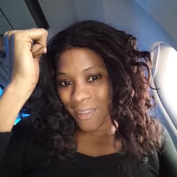 Nounou à Casablanca: Bineta