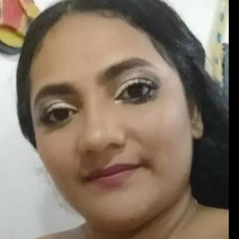 Babysitter Santa Marta: Kelly