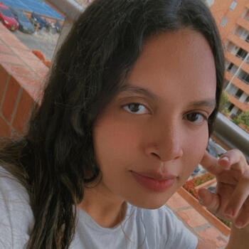 Babysitter in Soledad: Gilma