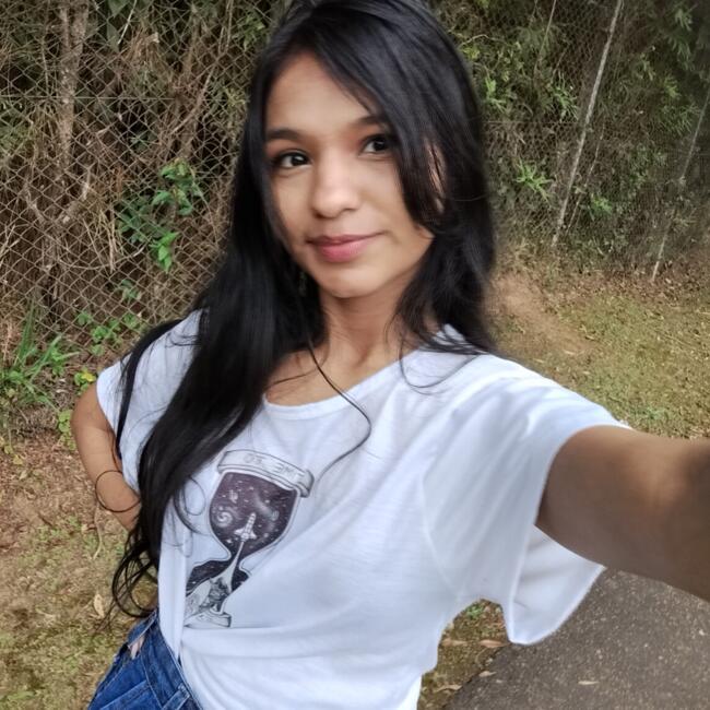 Babysitter in Macapá: Bianca