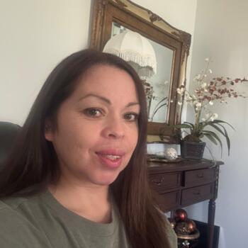 Babysitter in Greensboro: Maria
