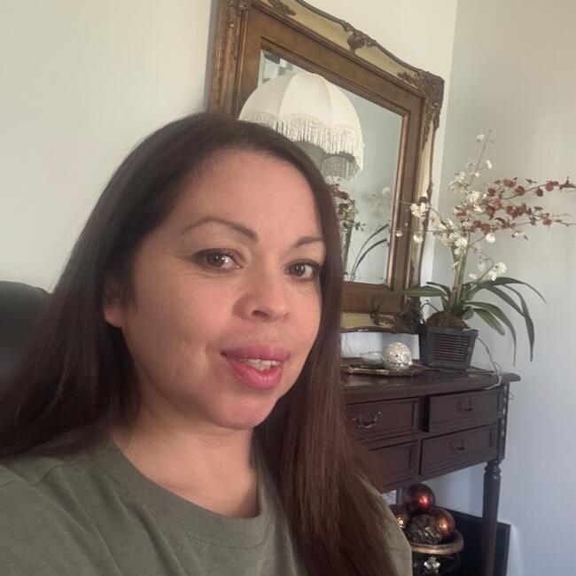 Babysitter in Greensboro: Maria