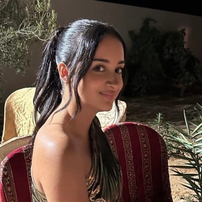 Babysitter in Gif-sur-Yvette: Emma