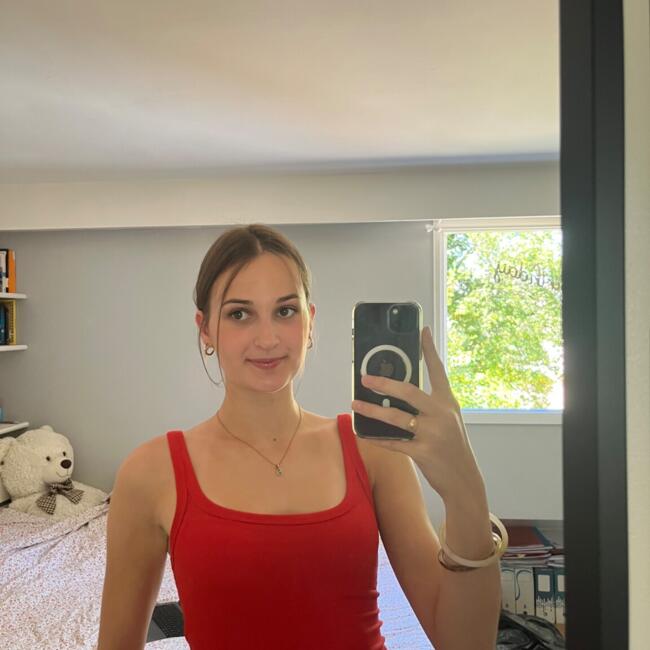 Babysitter in Agen: Manon