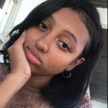 Niñera Panamá: Hidekel