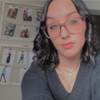 Baby-sitter in Brantford: Emma