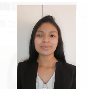 Babysitter in Quito: Karla