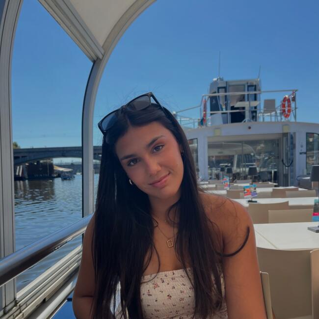 Babysitter in Molins de Rei: Laia