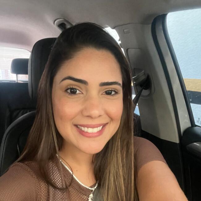 Emprego de babá em Goiânia: Rafaella