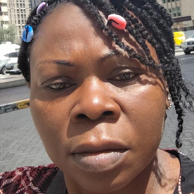Babysitter in Abu Dhabi: Florence seplong
