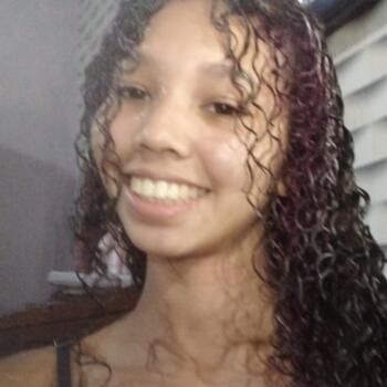 Babysitter in Manaus: Daniela
