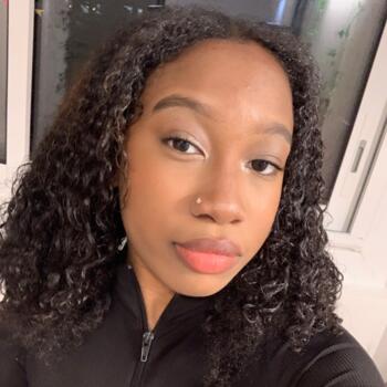 Babysitter in Toulouse: Nasra