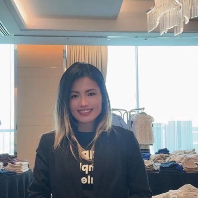 Babysitter in Dubai: Juliet