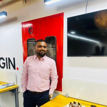 माता-पिता बंगलौर: Anirban Ghosh