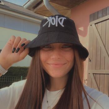 Babysitter Weiler-la-Tour: Gine