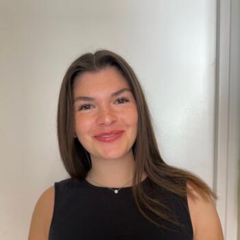 Babysitter in Thorigny-sur-Marne: Chloe