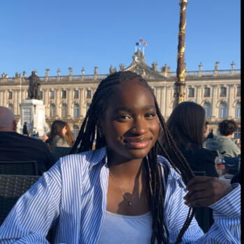 Babysitter in Montbéliard: Aminata