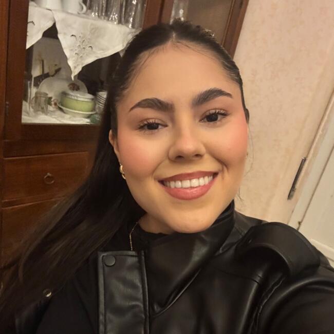 Babysitter a Catania: Stefania Gutiérrez