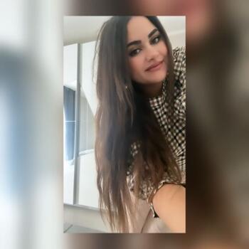 Babysitter Albino: Zohra