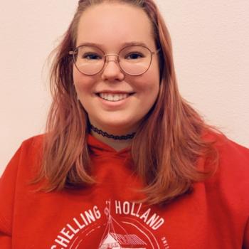 Oppas in Naarden: Femke