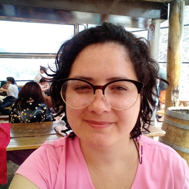 Niñera en Villa Luzuriaga: Natalia Celeste.