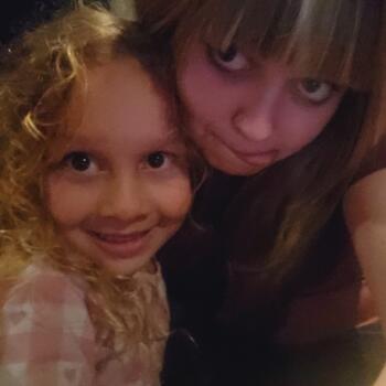 Babysitter in Pasco: Hannah