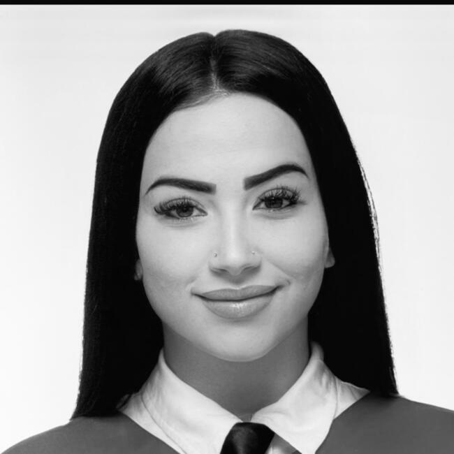 Canguro en Granada: Lucia