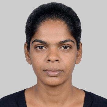 Babysitter in Salem: Chithra Kala