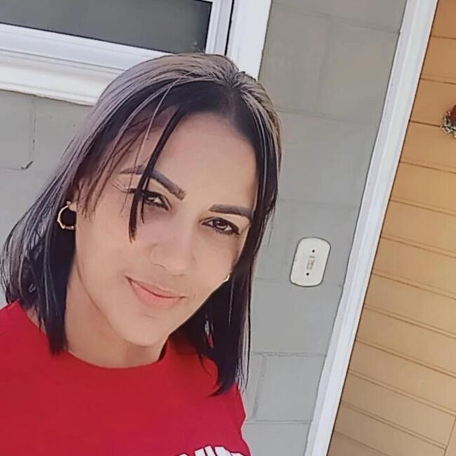 Babá em Paulínia: Elys margarita