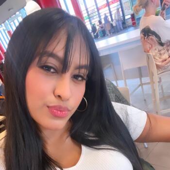 Babysitter in Madrid: Michell