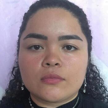 Babysitter in Manaus: Mikely