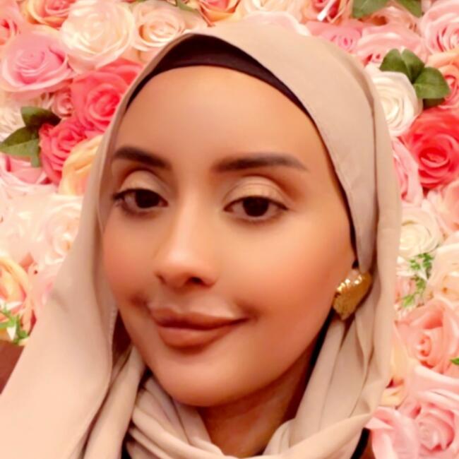 Oppaswerk in Den Haag: Amel