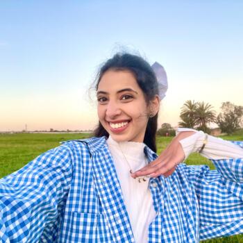 جليسة أطفال في الهراويين: Salwa