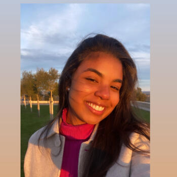 Babysitter em Amadora: Isabella