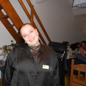 Babysitter in Namen: Clara