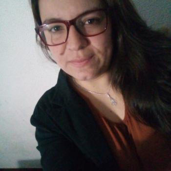Niñera La Granada: Angie