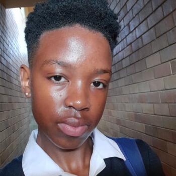 Babysitter in Randburg: Tshegofatso