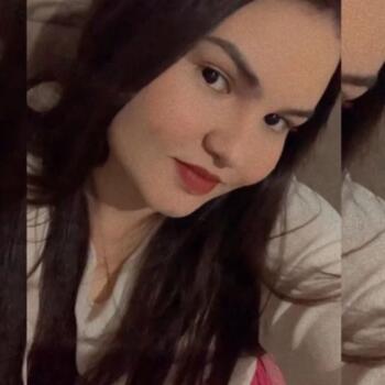 Babysitter Fortaleza: Ariela