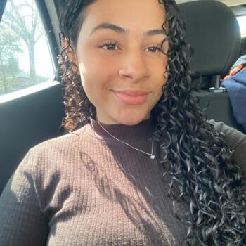 Babysitter in Barueri: Bruna