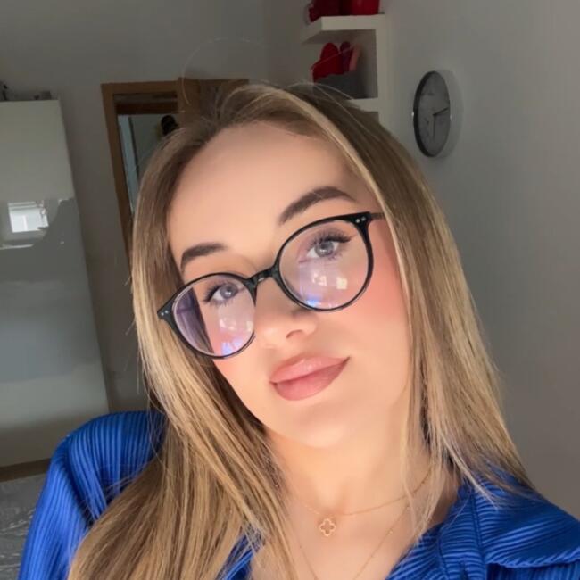 Babysitter in Gedersdorf: Zara