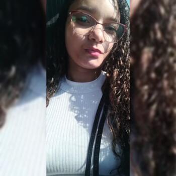 Emprego de babá em Lagoa Santa: emprego de babá Julia