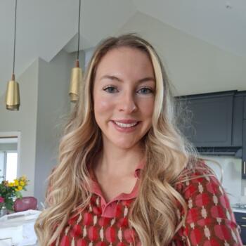 Babysitting job in Carnew: babysitting job Stephanie