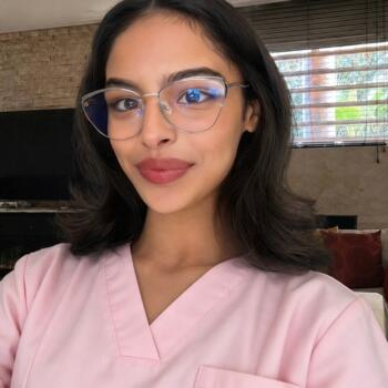 Babysitter in Casablanca: Aicha