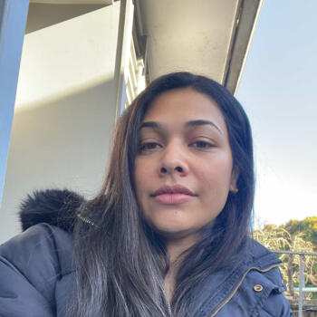 Babysitting job in Auckland: babysitting job Azaria